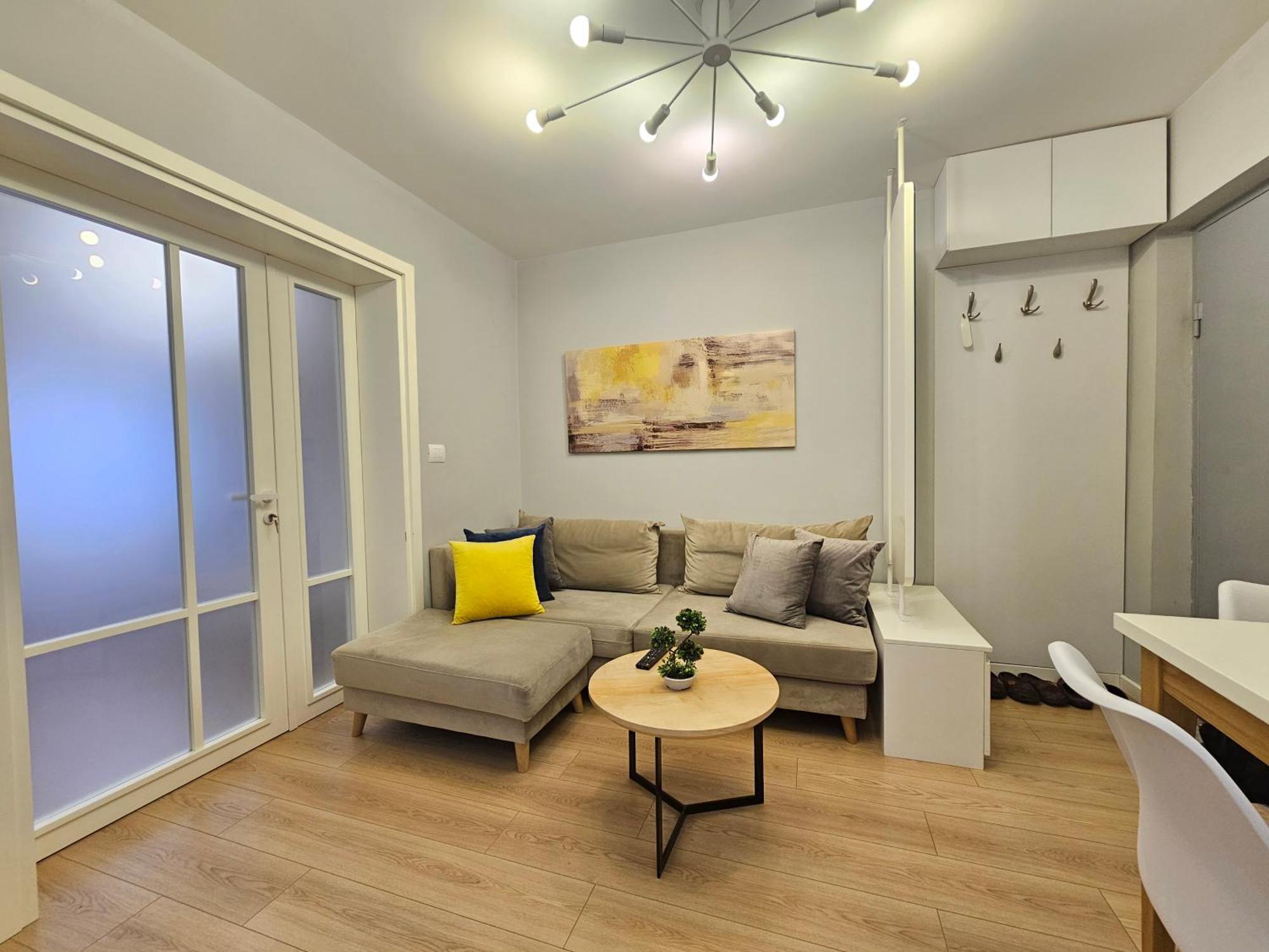 Apartamento Valentino'S Nest Tirana Exterior foto